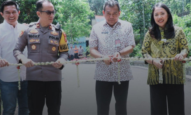 Berhasil Perjuangkan Melalui DAK Fisik, Puteri Komarudin Resmikan Enam Jalan di Purwakarta